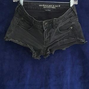 American Eagle super stretch size 4 black shorts